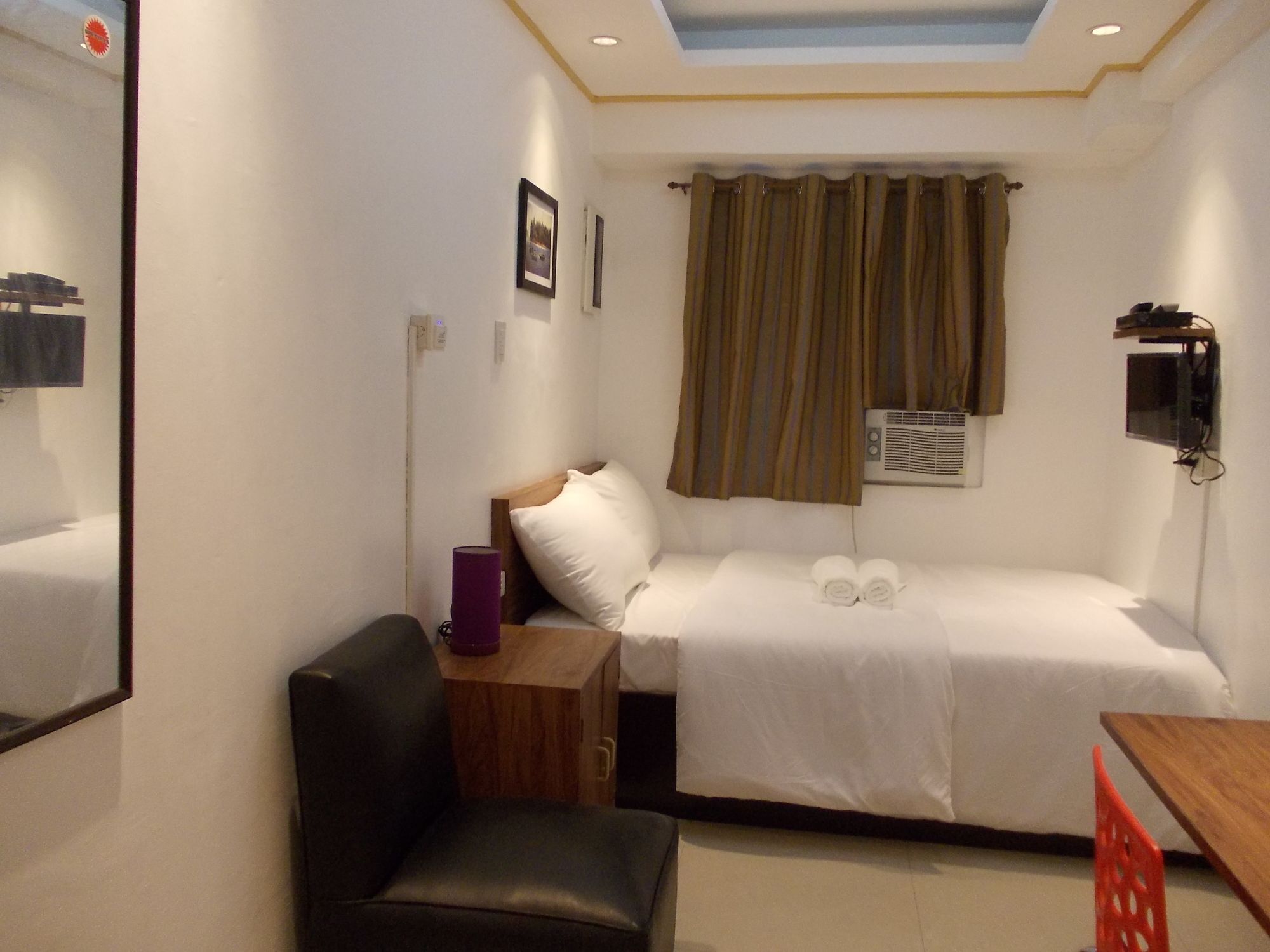 Oyo 882 City Stay Inns Makati City Hall Мандалуйонг Экстерьер фото